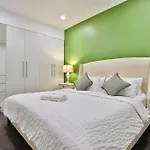 Lumiere Sanctuary - Antique Elegance With Parking